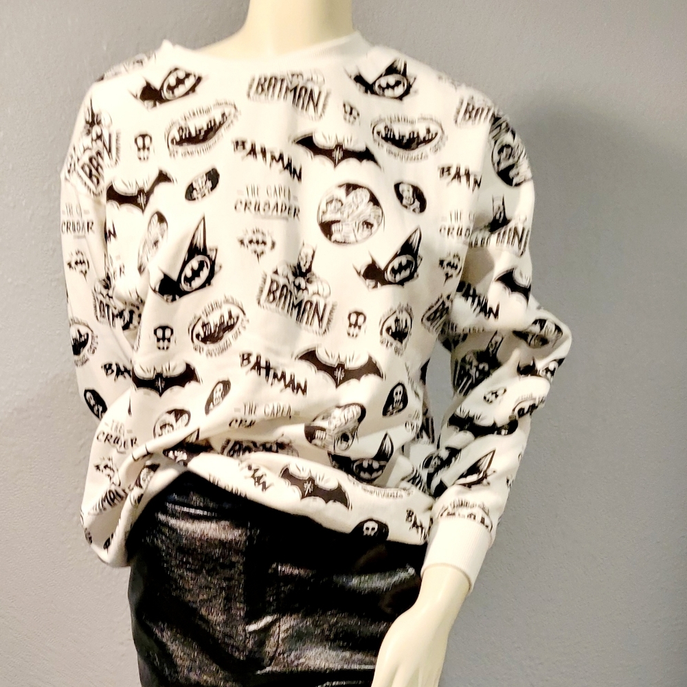 Batman Graphic Women's Hoodier - Black and White Size S